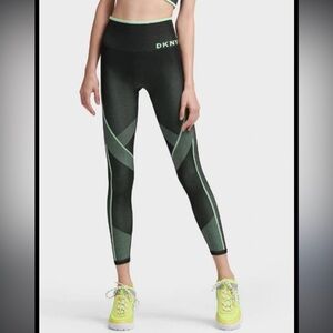 DKNY leggings​​​